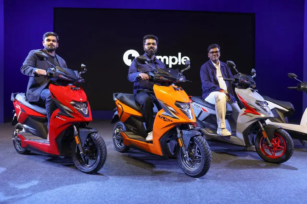Shreshth Mishra, Suhas Rajkumar and Ankit Gupta, cofounders, Simple Energy